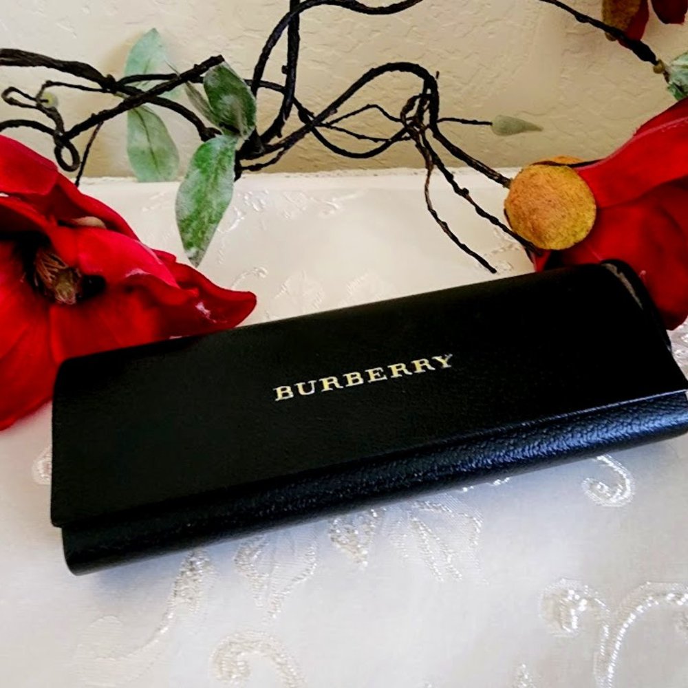 Burberry Glasses Case